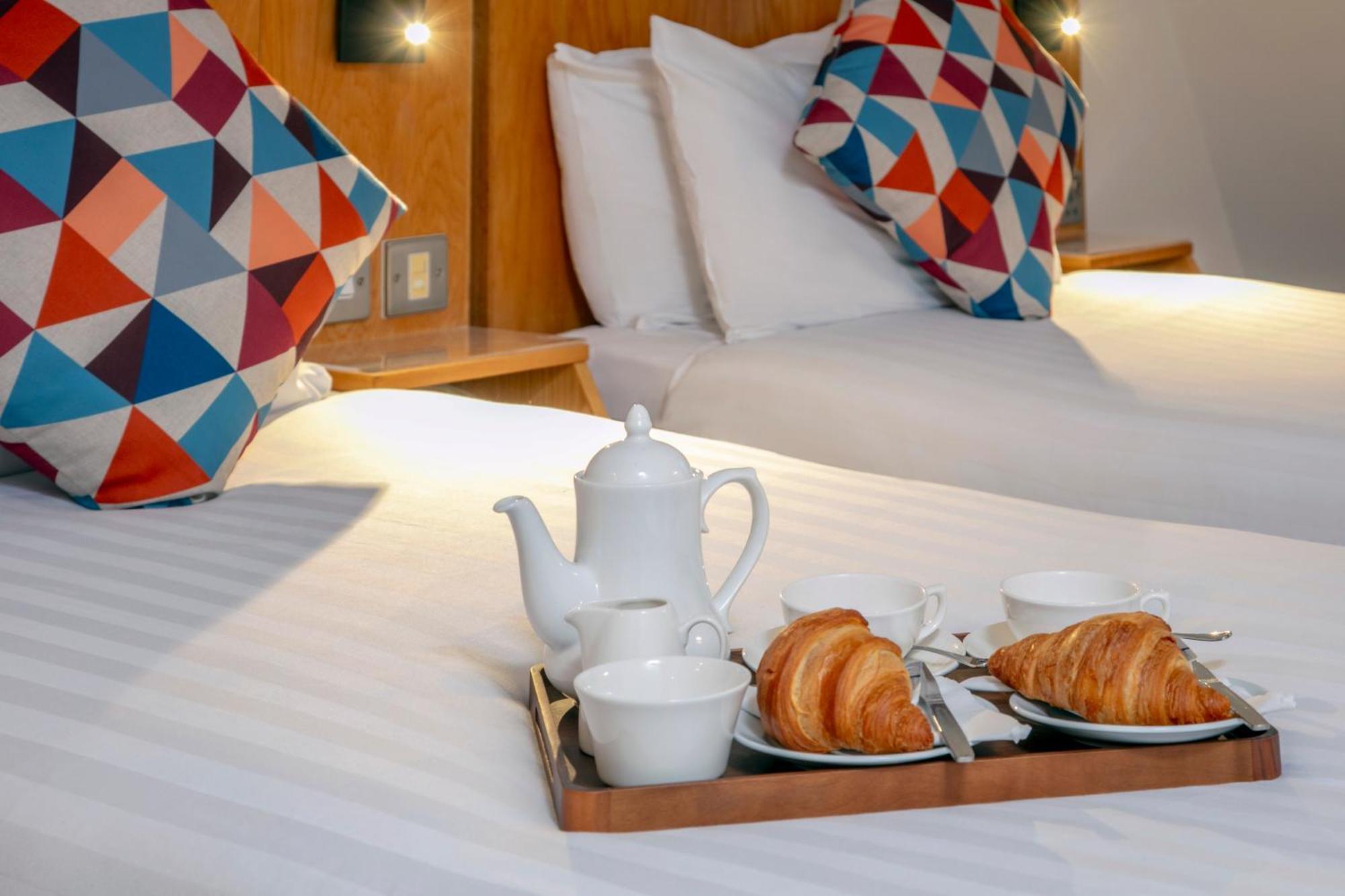 Queensway Hotel, Sure Hotel Collection By Best Western London Exterior foto